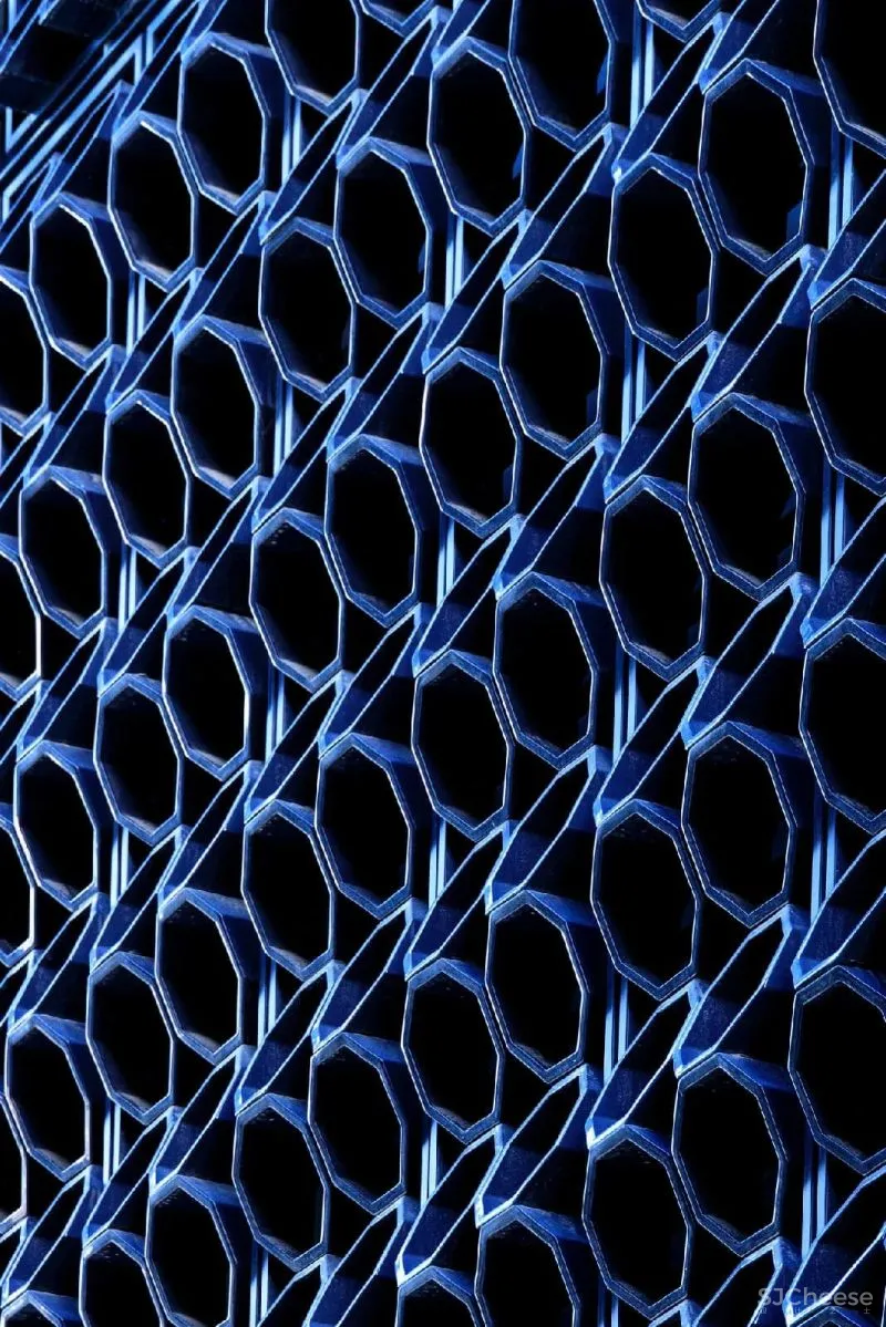 用20,000块陶瓷做外立面的公寓楼,内部却是极简的精装标准