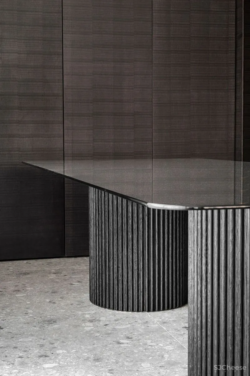 215㎡极简大平层，大美！