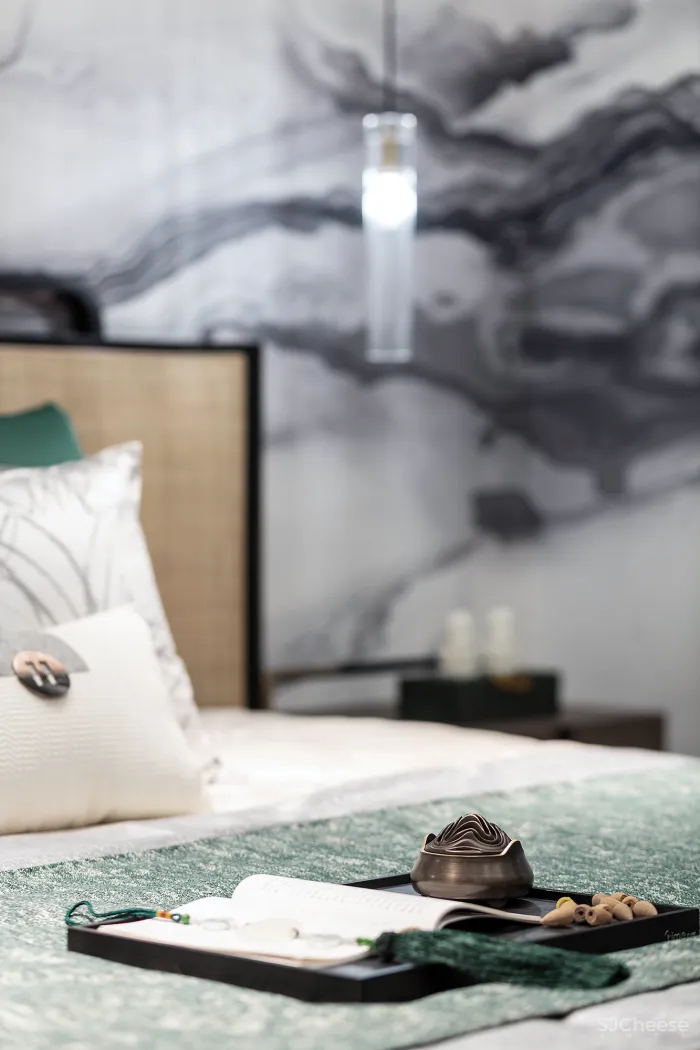 【香港方黄集团新作 】静谧无忧桃花源vs烈艳蓝金Dior