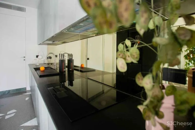 设计师的家,隔而不断的墙面让空间更灵巧!