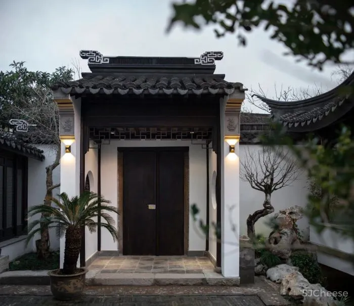 他花数百万修复明代老宅，只为回到500年前的生活