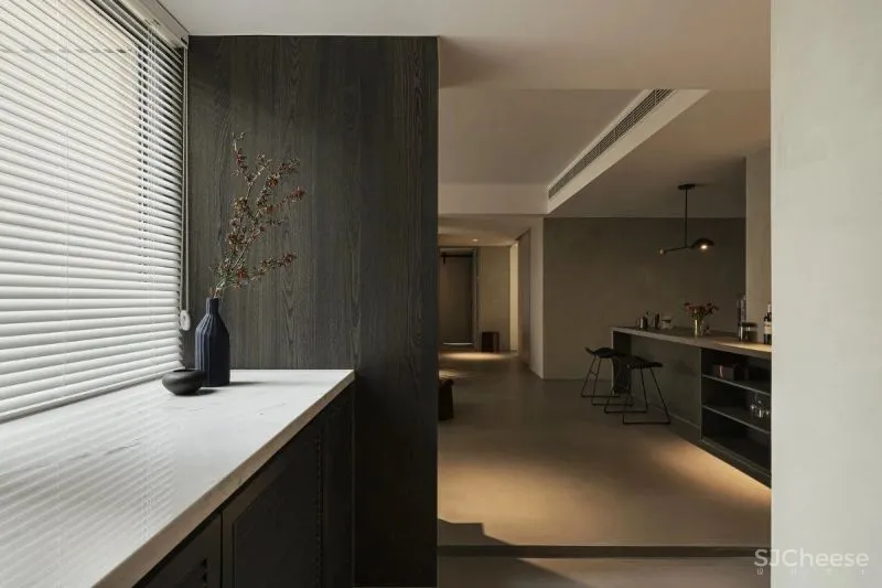 焦糖色 木肌理，有序沉稳的生活基调 璞珥空间设计