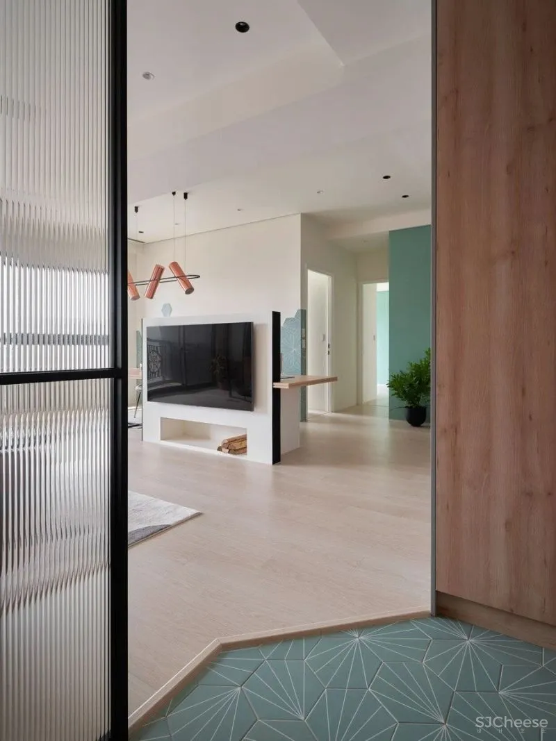 一间被光和爱贯穿的家,多了间书房,扩大了餐厅,生活得更加惬意了!