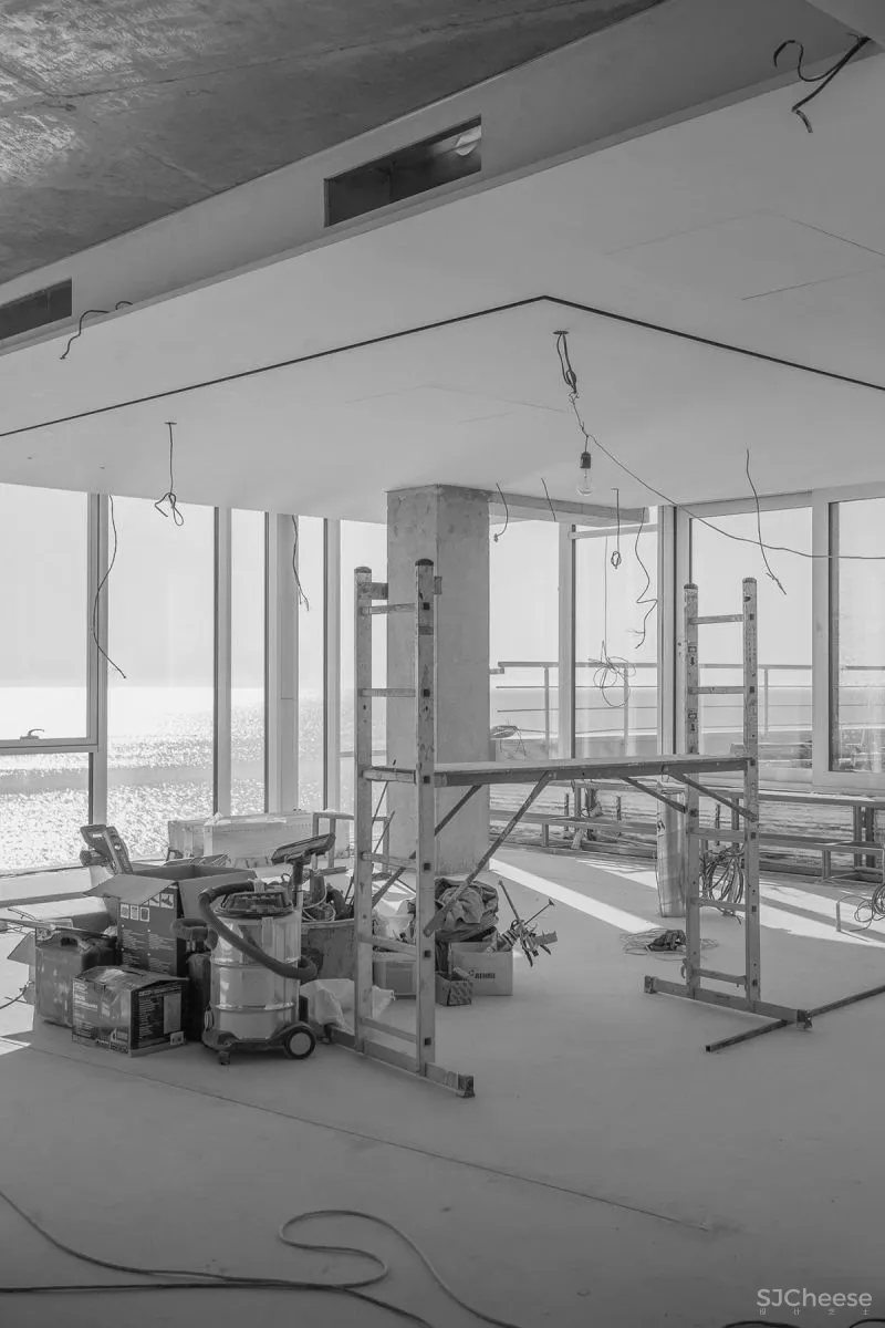 超广角落地窗私人公寓，不出户眺望整个黑海！