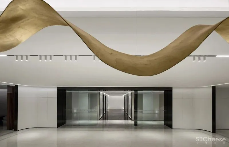 RONGOR 重塑办公美学,革新场景体验「星作」