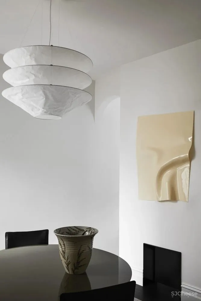 看惯了金碧辉煌的豪宅,怀念这种朴素的简约风