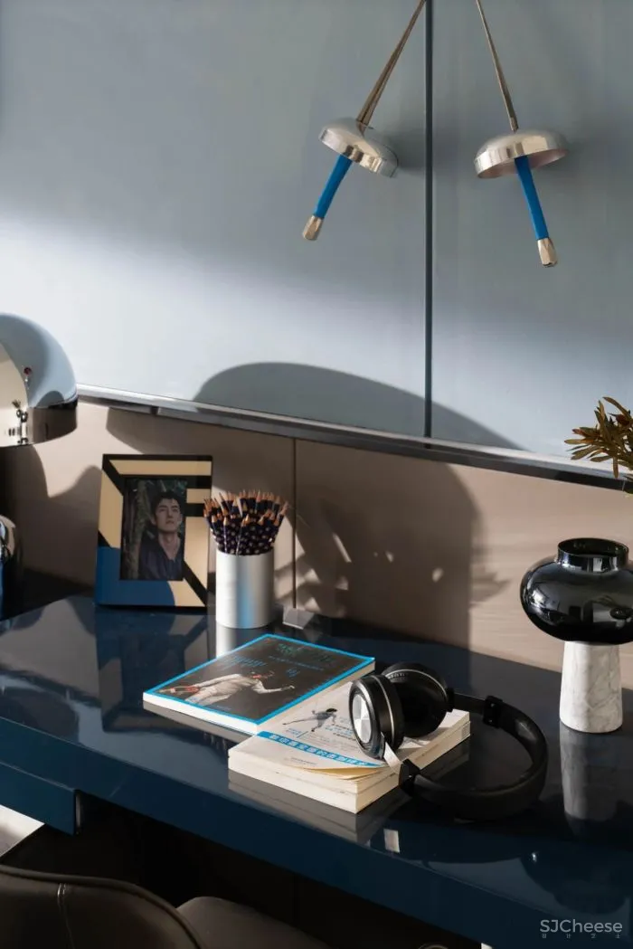 292㎡春城大平层,充满诗意的现代轻奢格调 美纵设计