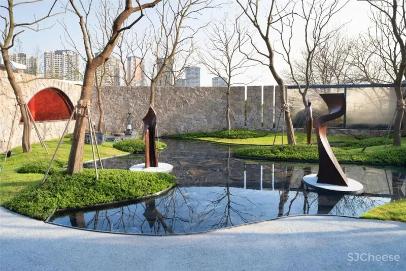 “宇宙中心”的豪宅生活丨香港置地·天湖岛