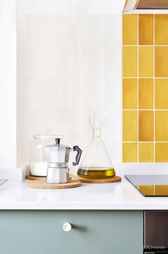 将几种色彩通过不同的材质表现出来,这个新旧结合的家清新又活力