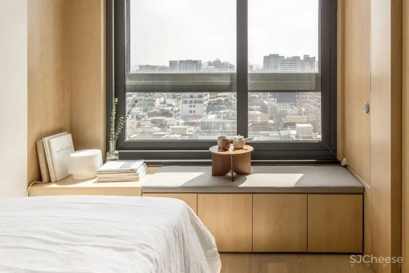 Ian Lee丨极简主义的木色温情