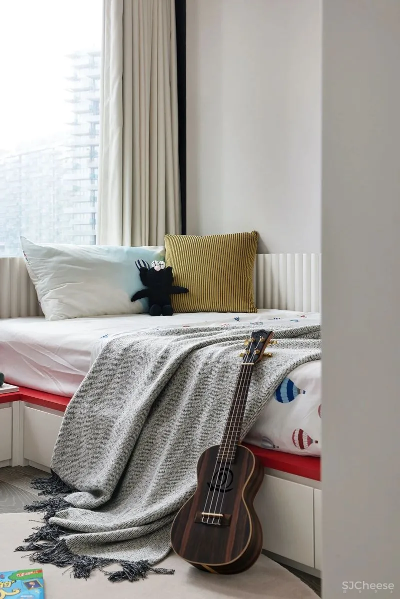 鸿艺源 深圳万科臻湾汇 310m² 大平层,触动心灵深处的艺术共鸣