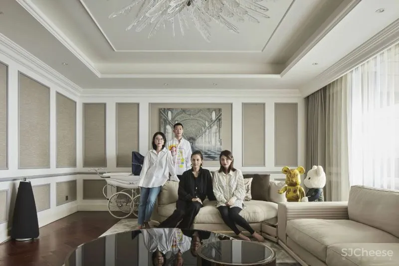 一半空间、一半艺术,这个360m²充满复古腔调