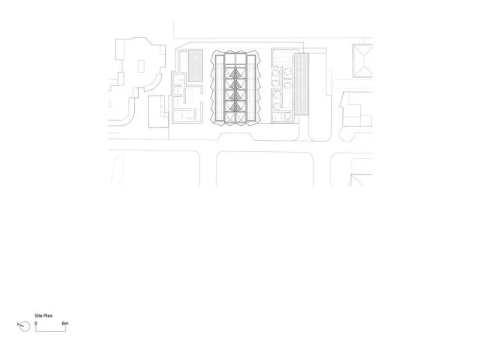 Foster Partners新作落成，蜂窝状外立面让人耳目一新！