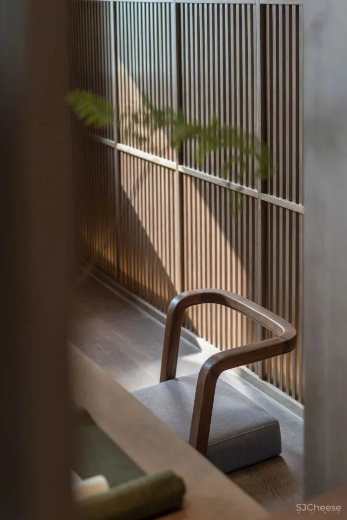 奥迅设计 · 奥妙陈设:荷塘月色 肇庆方直亚汀公馆样板间 A户型