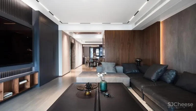 MIYUKO美域高 丨简单不平凡,这样的“高级黑”谁不爱