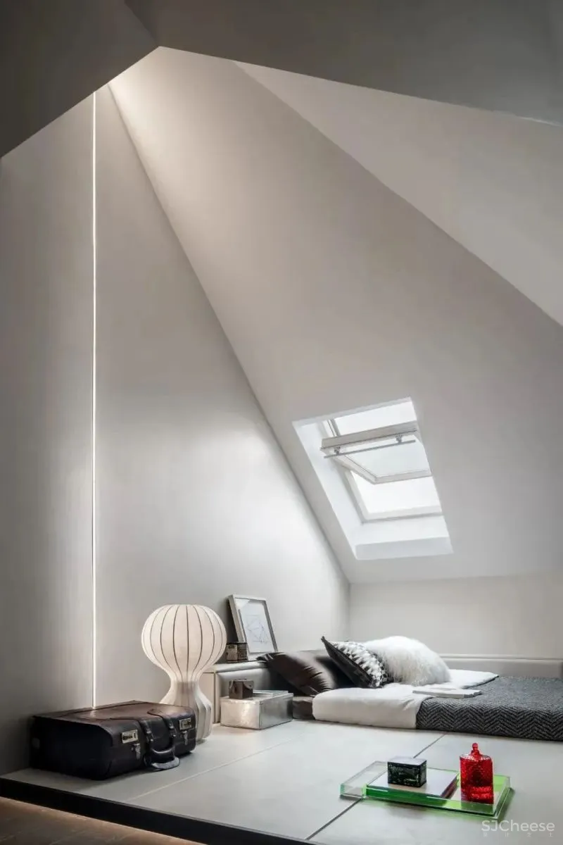 遁入时光之外 刘荣禄国际