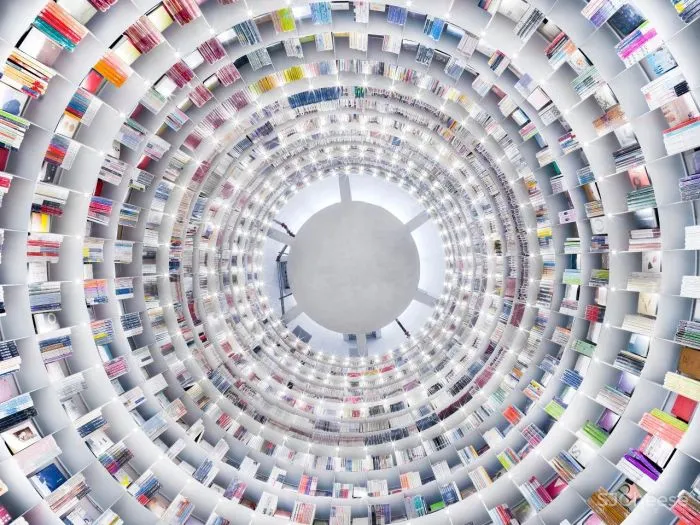 读书日,来看这座在筒仓中新生的书店