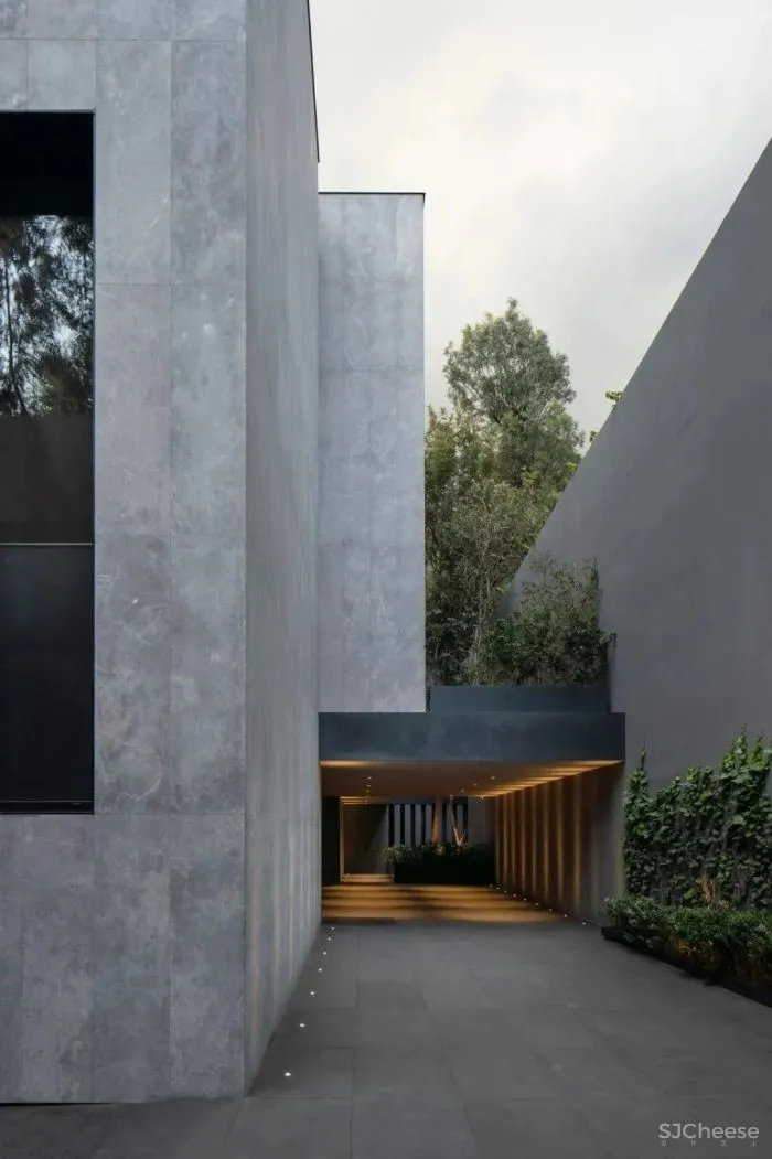 极简豪宅长啥样?51岁极简大师再次演绎经典!