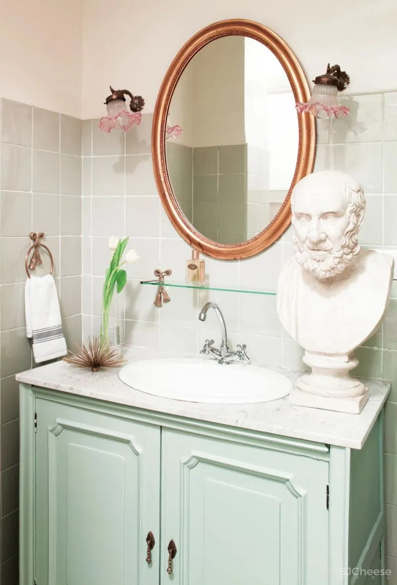 梦幻的复古未来公寓,女设计师大胆玩“色”!