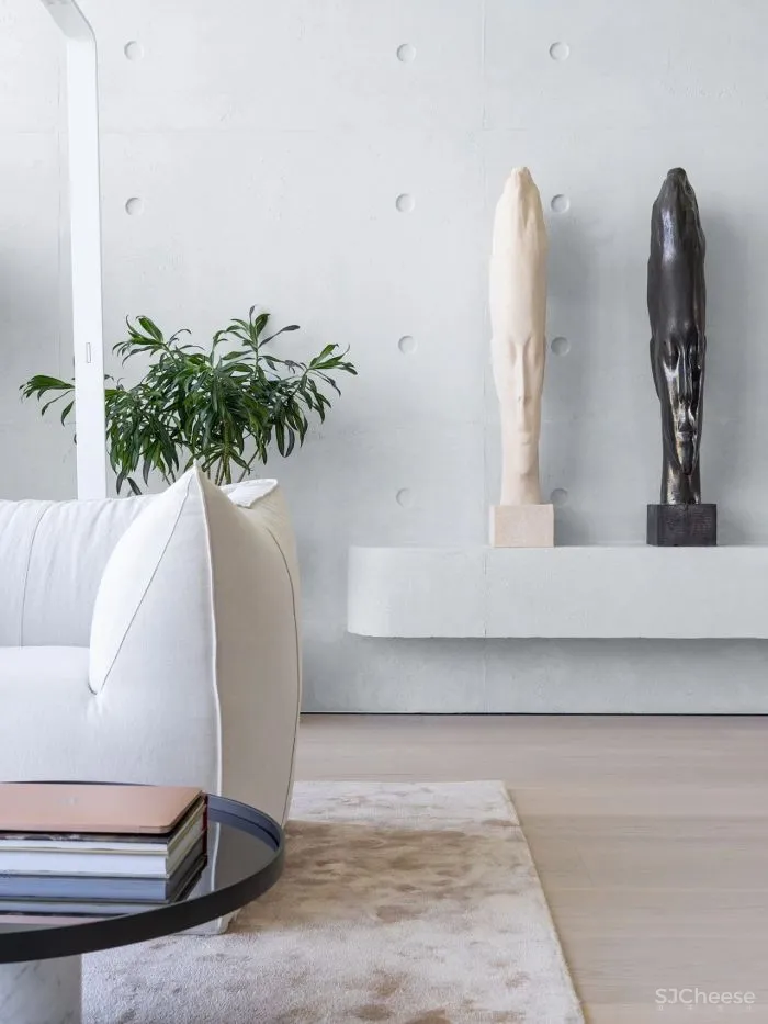 致敬安藤忠雄!5000㎡极简豪宅,用3万吨土“垫高“5米,只为看个风景?