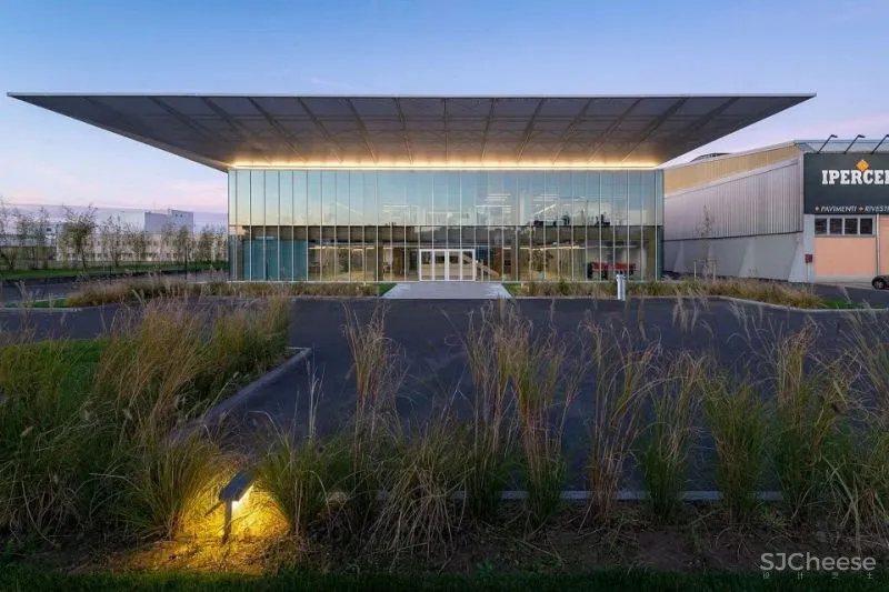 新作 简约绿色, 低碳办公 Iperceramica新办公总部 MC A建筑事务所