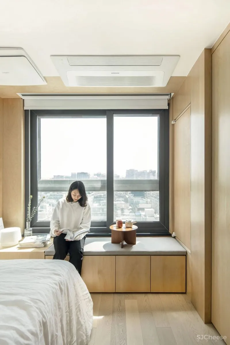 Ian Lee丨极简主义的木色温情