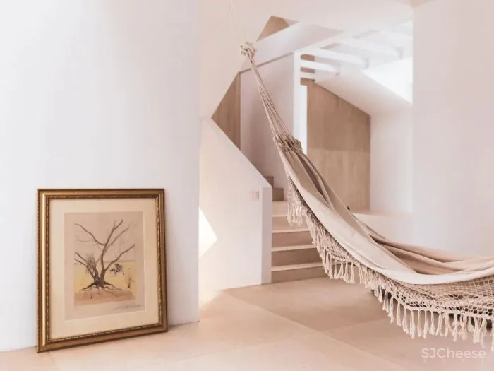 一个如艺术馆般的家,没有了柴米油盐的生活气息,你会喜欢吗?