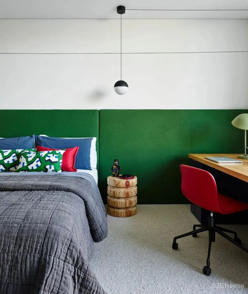 海滨别墅改造,传统与现代的色彩碰撞!