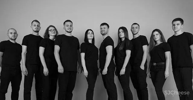 高级质感搭配,打造舒适雅致的生活空间!