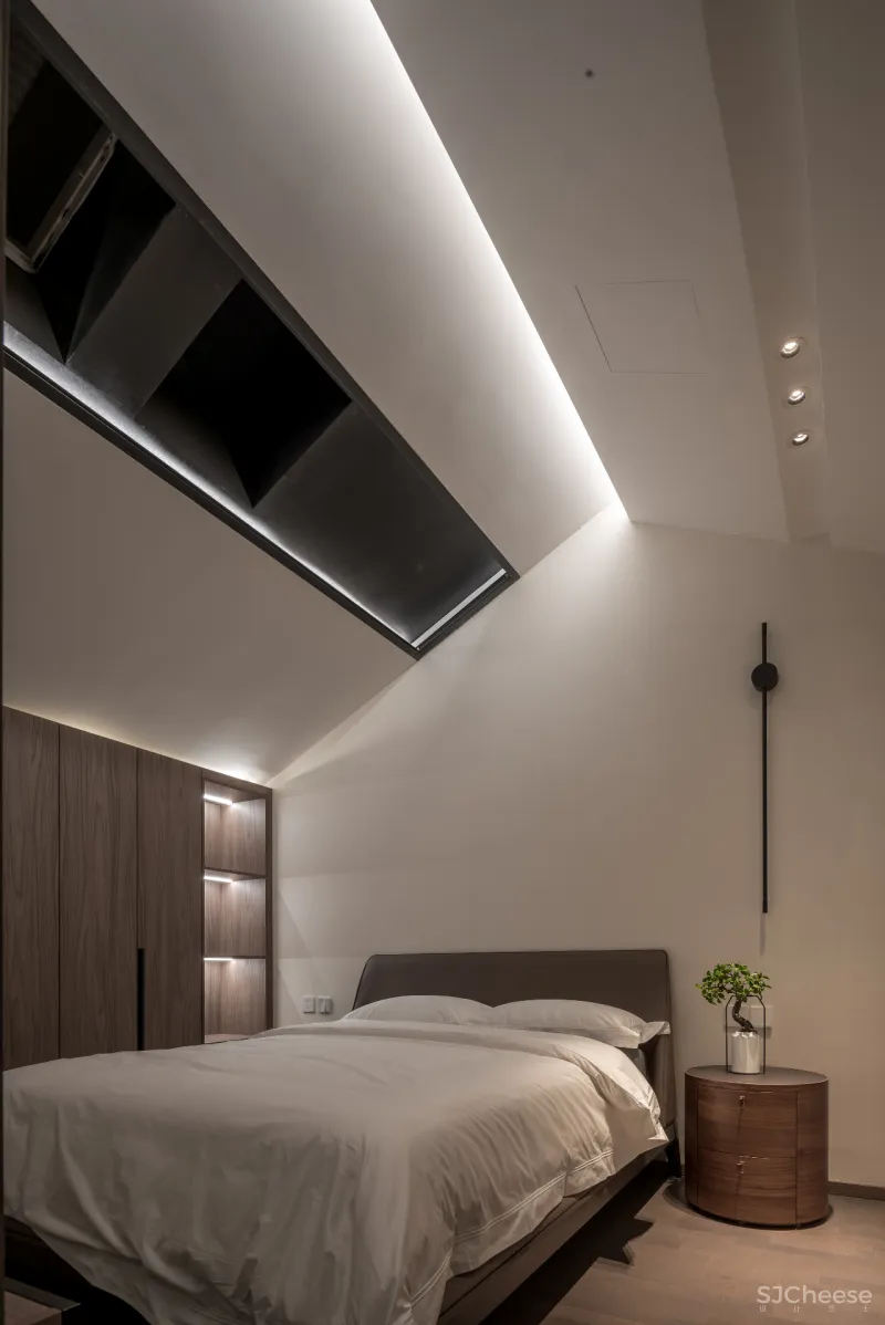 集见设计 × 私宅:坡屋顶的扩展形式