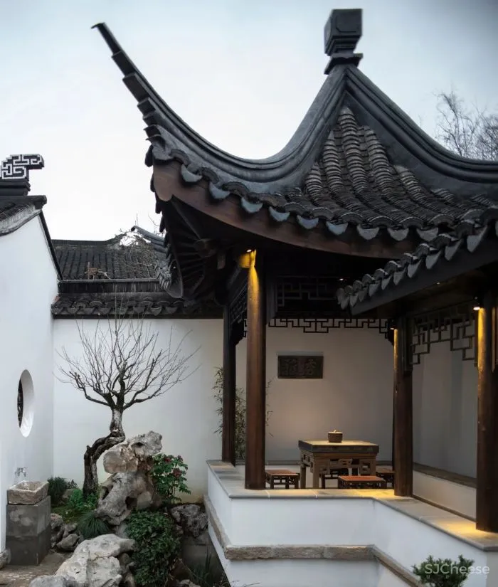 他花数百万修复明代老宅，只为回到500年前的生活