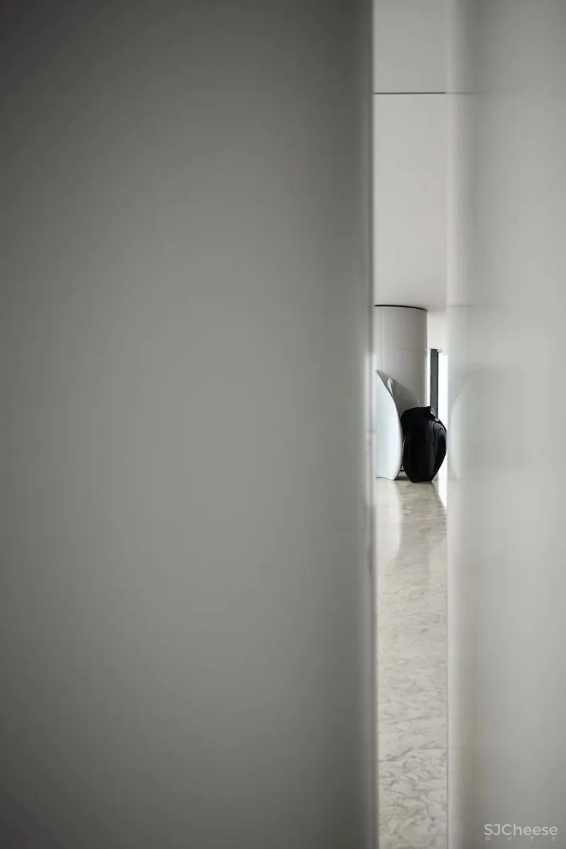 RONGOR 重塑办公美学,革新场景体验「星作」