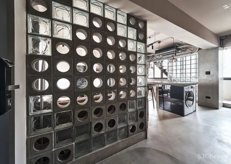 132㎡工业风Loft，玻璃材质、大中岛、独立衣帽间...打造职住一体的家！