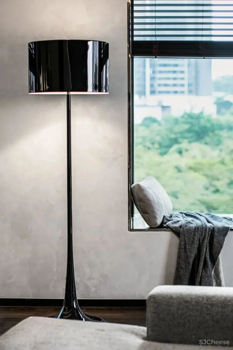 遁入时光之外 刘荣禄国际