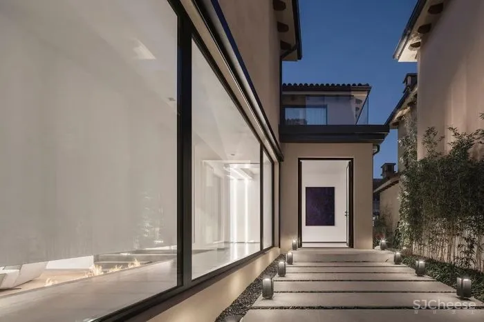 展 小 宁 苏州 500m² 极简大宅,治愈的家!