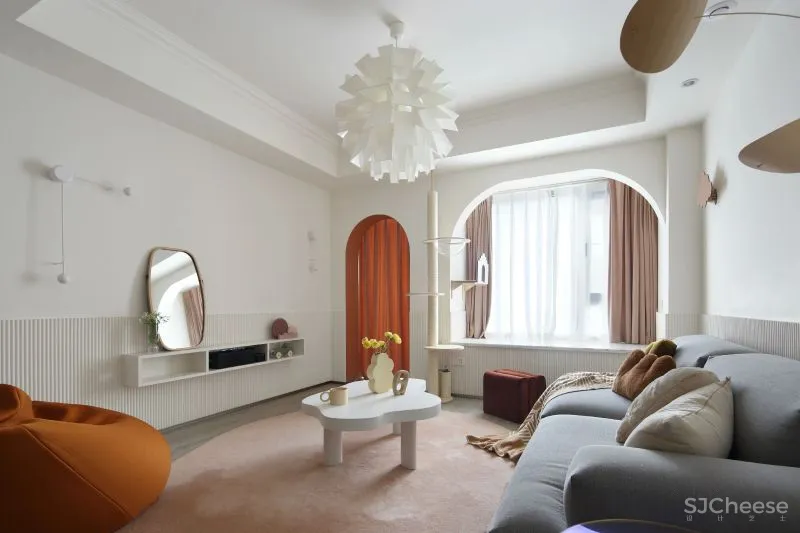 奶油白、仙橘粉、弧形窗……少女与猫的80㎡仙气小两居,美得过分了!