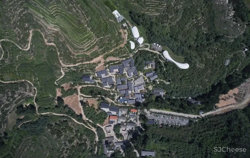 line WORK 九女峰 · 故乡的云山奢酒店