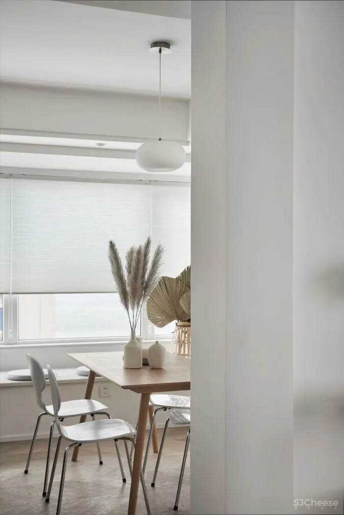 IT行业95后单身小哥哥,气质简约90m²,超撩!