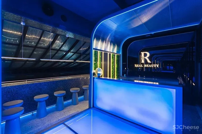 REAL BEAUTY!带你穿越时空