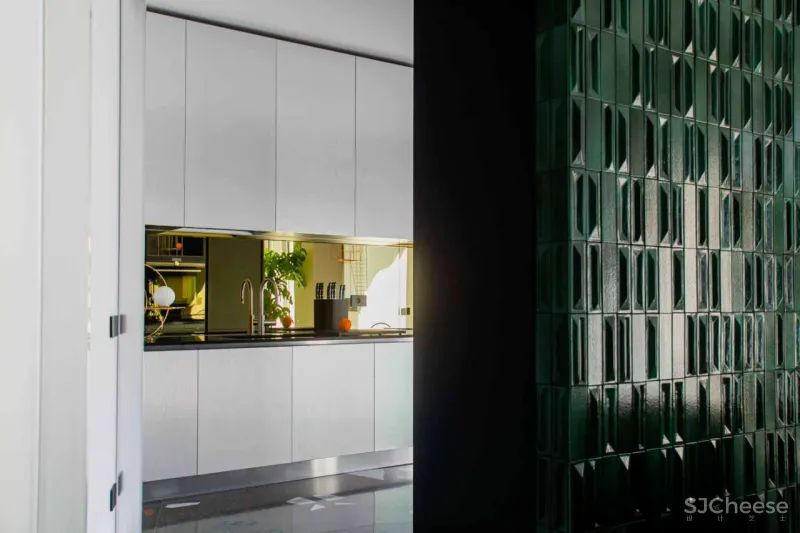 设计师的家,隔而不断的墙面让空间更灵巧!