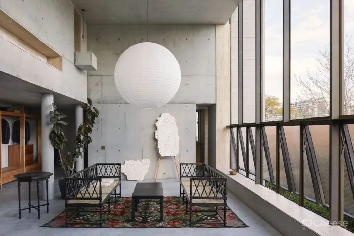 设计师夫妇的极简私宅，屋顶花园设计得太仙了！