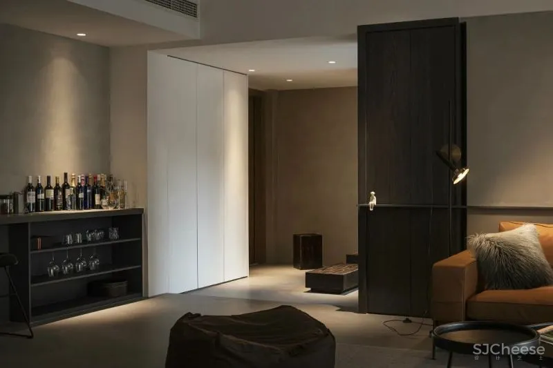 焦糖色 木肌理，有序沉稳的生活基调 璞珥空间设计