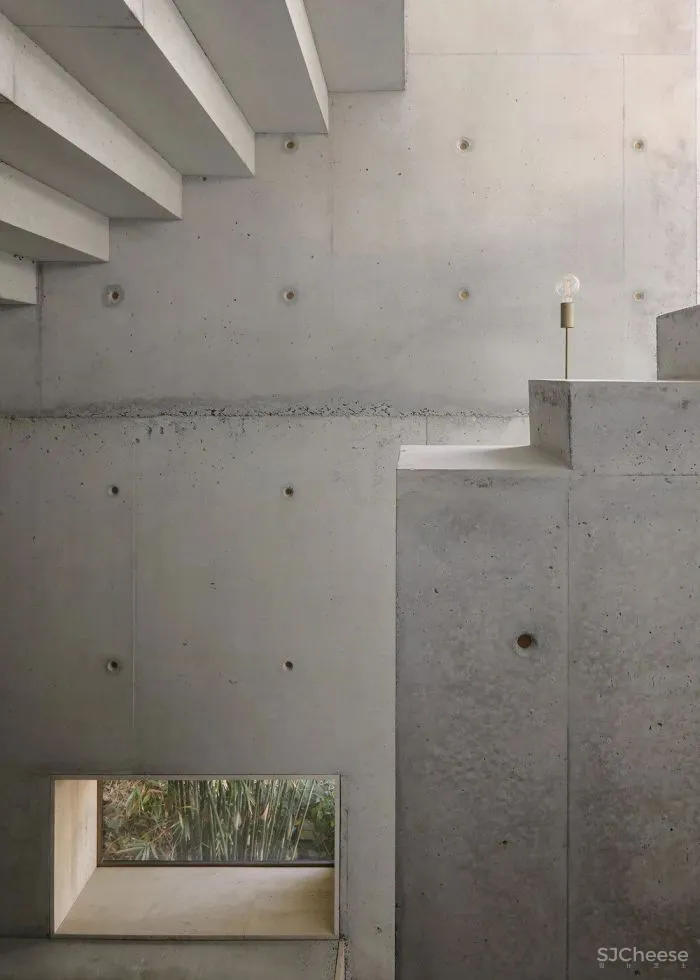 设计师夫妇的极简私宅，屋顶花园设计得太仙了！