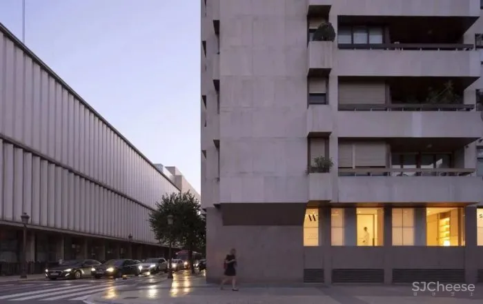 极简豪宅长啥样?51岁极简大师再次演绎经典!