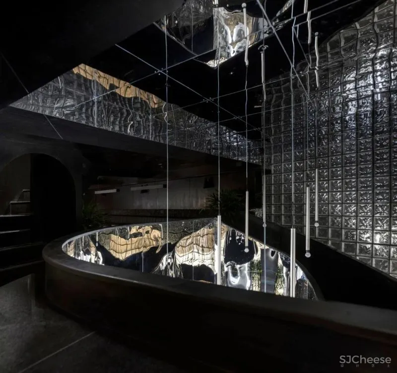 RENESA ARCHITECTURE新作|暗黑式混凝土结构