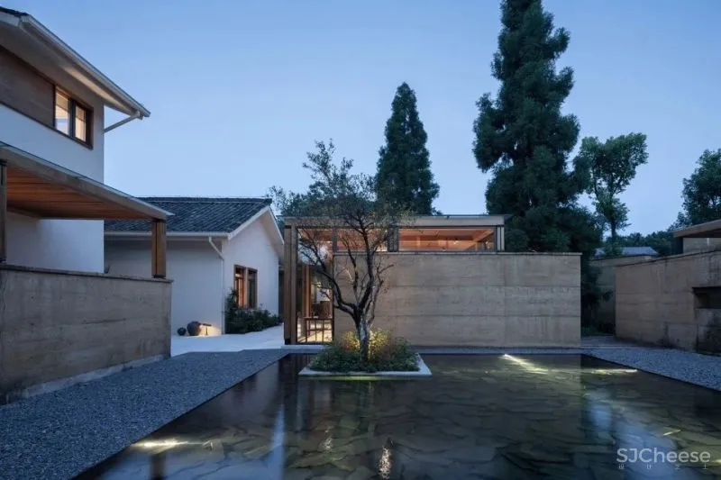 稻田里的家 园中有屋,屋中有院