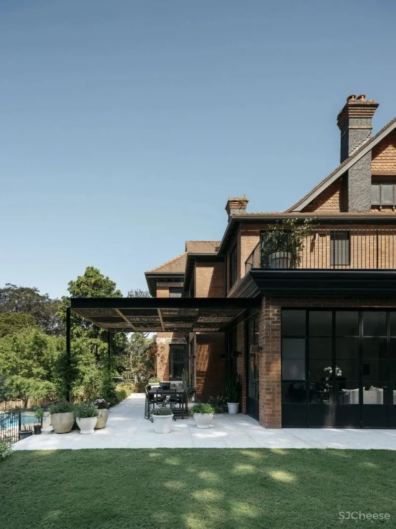 澳大利亚Handelsmann Khaw事务所优雅与永恒的设计美学!