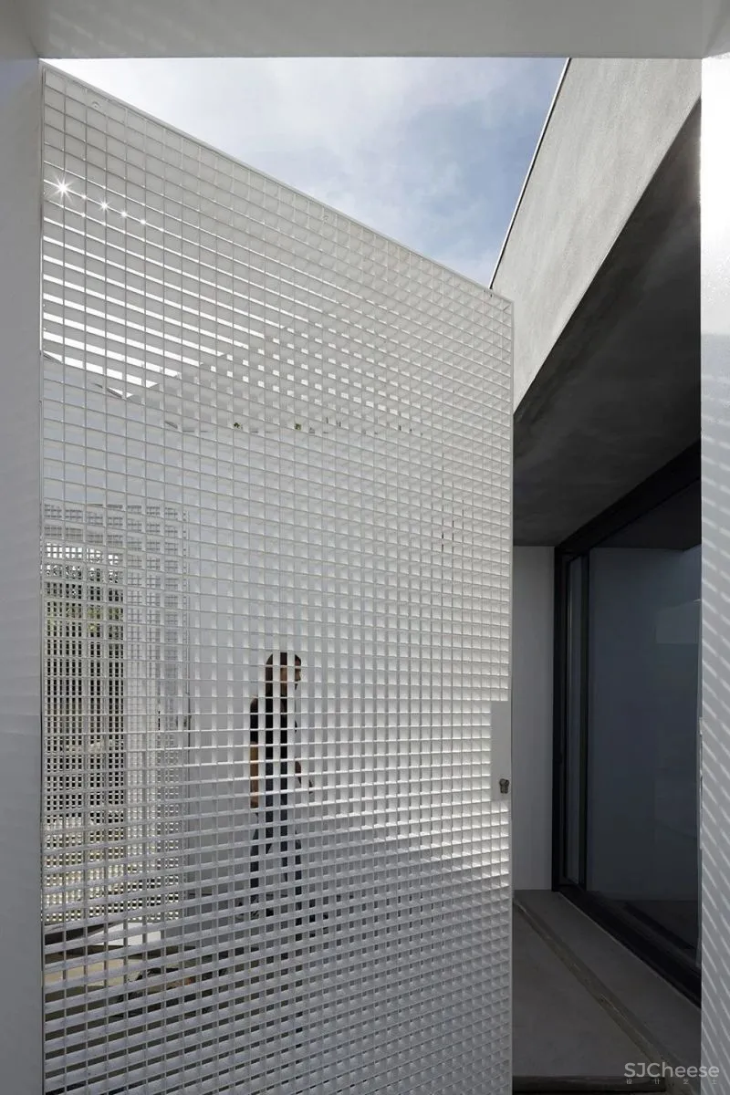 寂静深处有人家 葡萄牙贡多马尔CASA RIO住宅