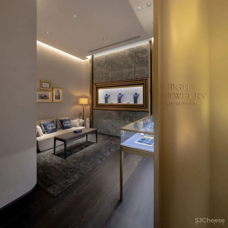 泰国珠宝品牌Ananta Jewelry