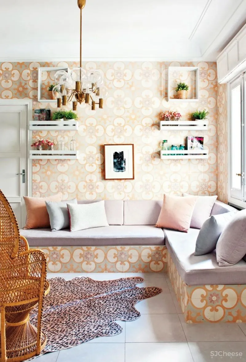 梦幻的复古未来公寓,女设计师大胆玩“色”!